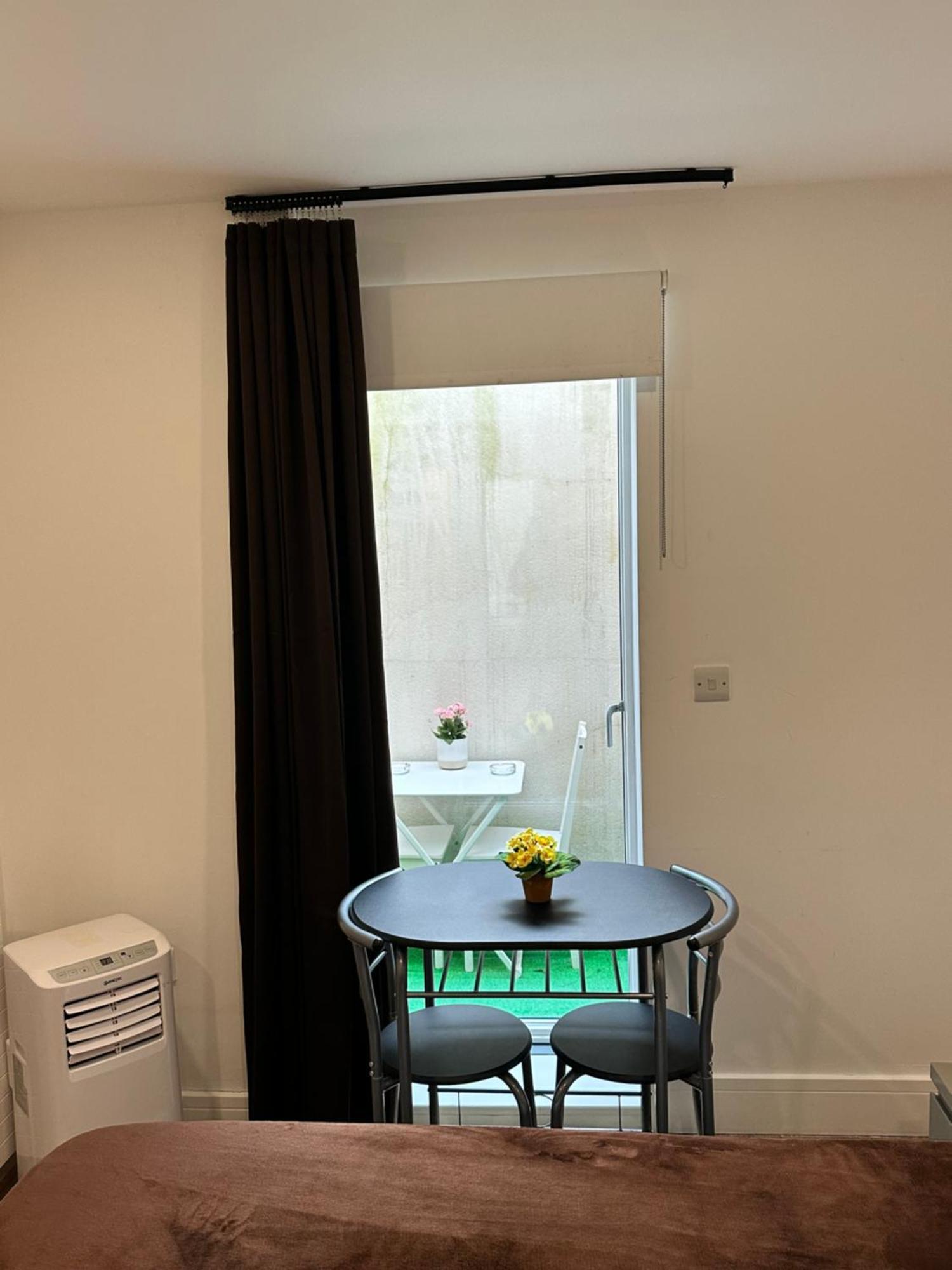Oliver Double Room London Exterior photo