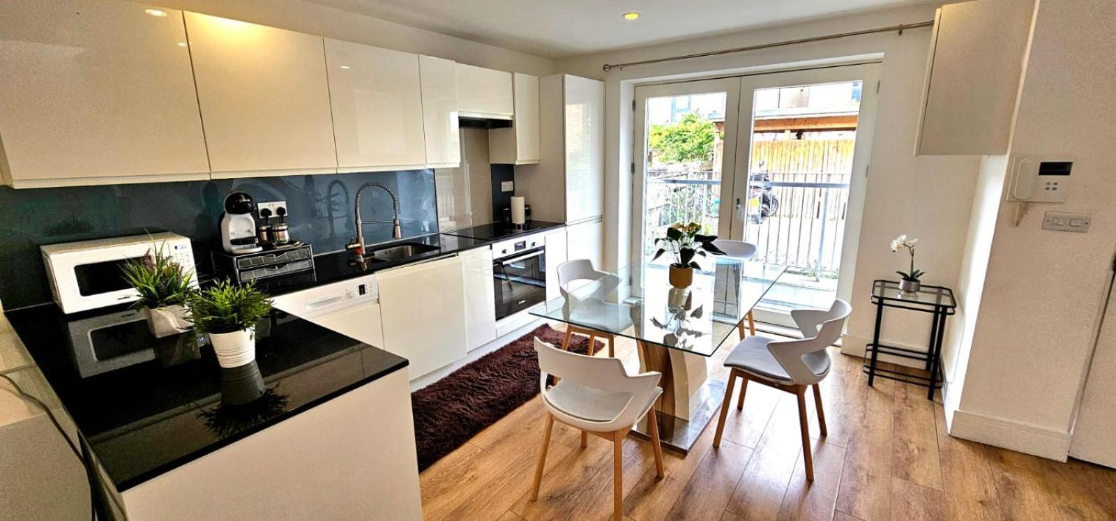 Oliver Double Room London Exterior photo
