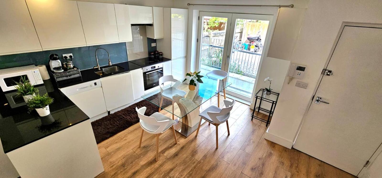 Oliver Double Room London Exterior photo